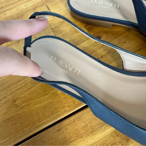 LK Bennett Navy Slingback Flats with Chain Detail - Picture 3 of 8